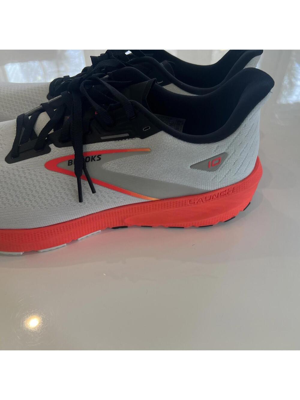 Brooks Launch 10 Grey Black Fiery Coral Men Running Shoes Size 14 - Picture 5 of 9
